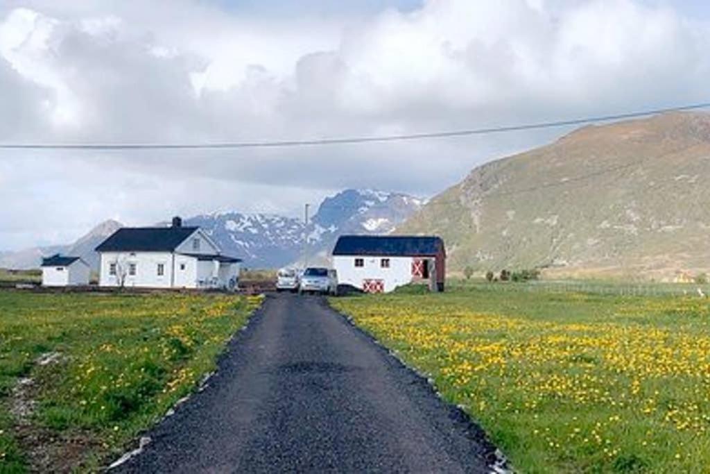Unique Barnhouse In Amazing Gimsoy In Lofoten Saupstad  Bagian luar foto